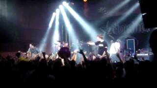 Zebrahead - Intro + Rescue Me @  Apolo, Barcelona