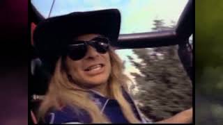 David Lee Roth – A Lil` Ain`t Enough (HD) -1991