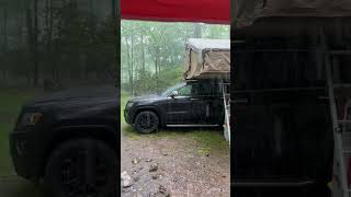 Ağır yağmur altında kamp keyfi!!! #jeep #camping #newyork