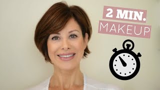 QUICK & EASY 2 MINUTES MAKEUP ROUTINE | Perfect for beginners | Dominique Sachse