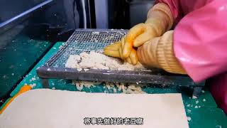 速冻饺子工厂制作过程，为啥要添加老豆腐？