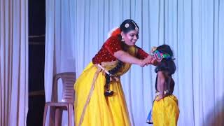 ഒരടിപൊളി കൃഷ്ണ രാധ ഡാൻസുമായി അമ്മയും മോളും... 😍#dance #krishna #tamilsong #trendingvideo #semiclas