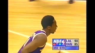 Kobe`s Spectacular Dunk vs. VAN (3/15/98)