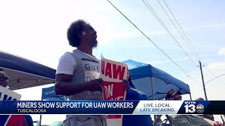 Striking UAW workers in Tuscaloosa get support from UMW