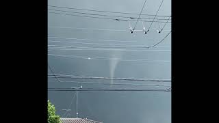 帰宅中に竜巻遭遇　tornado attack