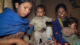 a village  family having rice || big joint family in the village in Nepal || village @ruralnepall