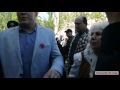 Видео Новости n азовцы повалили на землю и между собой поругались женщины