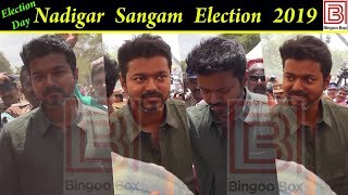 Thalapathy Vijay Mass Entry.. Casted his Vote Nadigar Sangam Election 2019 Vijay election today news