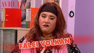 Volkan, Cem'i Kandırmak İçin Falcı Kılığına Giriyor - Avrupa Yakası