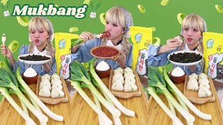 Golden Hair seaweed mukbang with spring onion and meat rolls