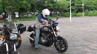 2013/07/28 SUZUKI GSX750E 黒ベコ Move away