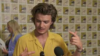 SDCC 2017 : Stranger Things S02 Itw Jo Keery (official video)