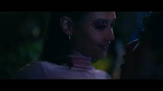 Through My Window Kissing Scene — Hugo Arbues and Natalia Azahara