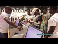 DJ ARAFAT A LA RTI ET APRES FAIS DU SHOPING AVEC PATA PAPARA DE BABI