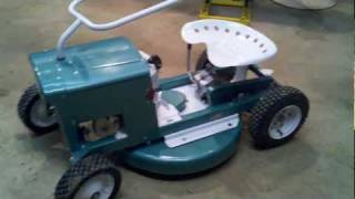 1960's mtd Lawn flite mower running 2.3gp