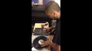 DJ CUTBRAWL (GR) Freestyle Scratch (May 2013)