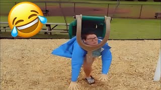 Try Not To Laugh Challenge 2024: Funny Fails & Pranks Compilation by Juicy Life🍹