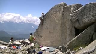 金峰山山頂ボルダー　再来　2級　Ｃｌｉmber　はやと君