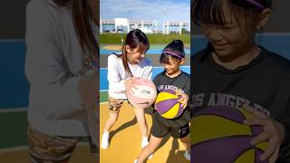 🏀を始めたばかりの少女とリズムドリブルしてみた♬#リズムドリブル #コラボ#バスケ女子#ハンドリング#handling#basketball