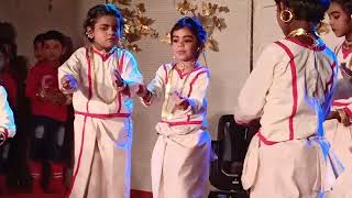 Margam Kali Dance- An attempt by UKG kids St. Mary's LP School Puttekkara Mundur-മാർഗ്ഗം കളി