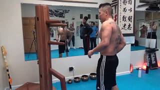 Wing Chun Wooden Dummy Kung Fu Speed Challenge