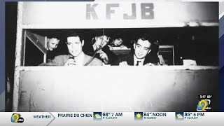 Iowa radio station celebrates 100 years of broadcasting