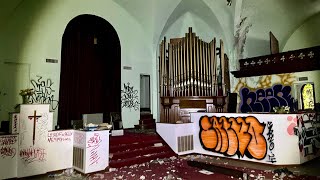 Exploring A Devastatingly Vandalized 120 Year Old Abandoned Church In Pennsylvania