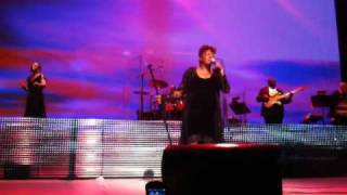 Anita Baker - Been So Long @ Chicago Theatre 2/12/2011