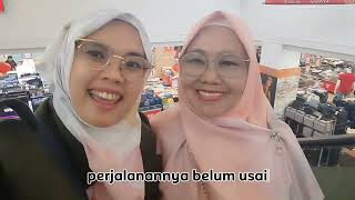 Hangout bareng mimie berujung belanja bulanan dan jajan