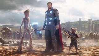 Thần sấm Thor xuất hiện bao ngầu gánh team Avengers