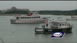 Storm impact closes Hampton Beach to bathers