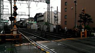 近鉄京都線 山田川駅を通過する近鉄8600系＋9020系急行天理行き