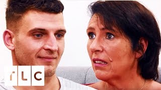 Bride Struggles To Please Her Opinionated Entourage | Say Yes To The Dress UK