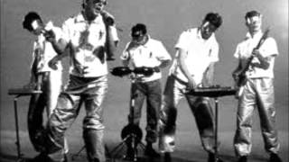 Devo - Red Shark