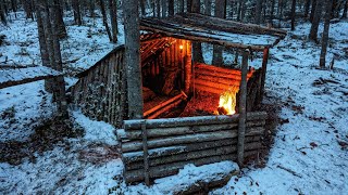 Warm Cozy WINTER BUSHCRAFT SURVIVAL SHELTER - Snow Camping, Campfire Steak and Baked Potato