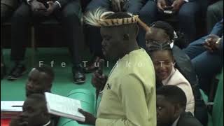 Ab'oludda oluvuganya mu parliament balemesezza Museveni ne NRM etteeka ku mwanyi