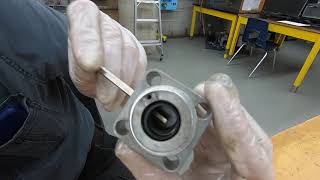 ROBO 122 - Lab 5 - Part 2 - Cylinders Inspection