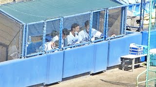 中日ドラゴンズ2軍ファーム　ブルペン小屋で待機する投手陣　石森 佐藤 佐藤 橋本【2022年プロ野球 ウエスタンリーグ ナゴヤ球場】