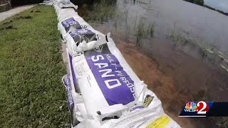 Rising lake levels causing concern in Central Florida neighborhood