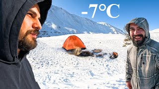 تحدي عاصفة ثلجية تخييم ⛺️في الثلج يوم تاريخي من أجمل ايام حياتي