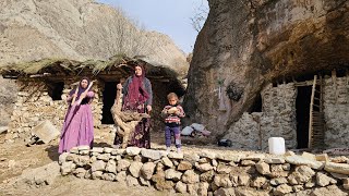 A stable relationship: two women and the challenges of building a house in the mountains