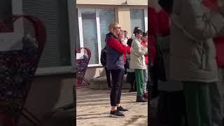 Ученици от Матевски поканиха на бала по атрактивен начин баскетболната легенда Цонка Вайсилова