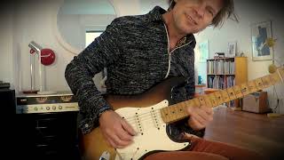 ... my lovely 1957 Fender Stratocaster, two-tone - in 2025 !