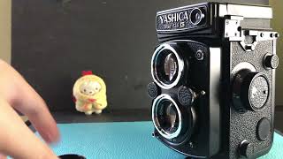 Lomography Street photography Yashica Mat 124G set with wide angle lens, Meter works- for sale