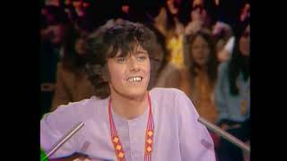 Donovan on Smothers Brothers 1968