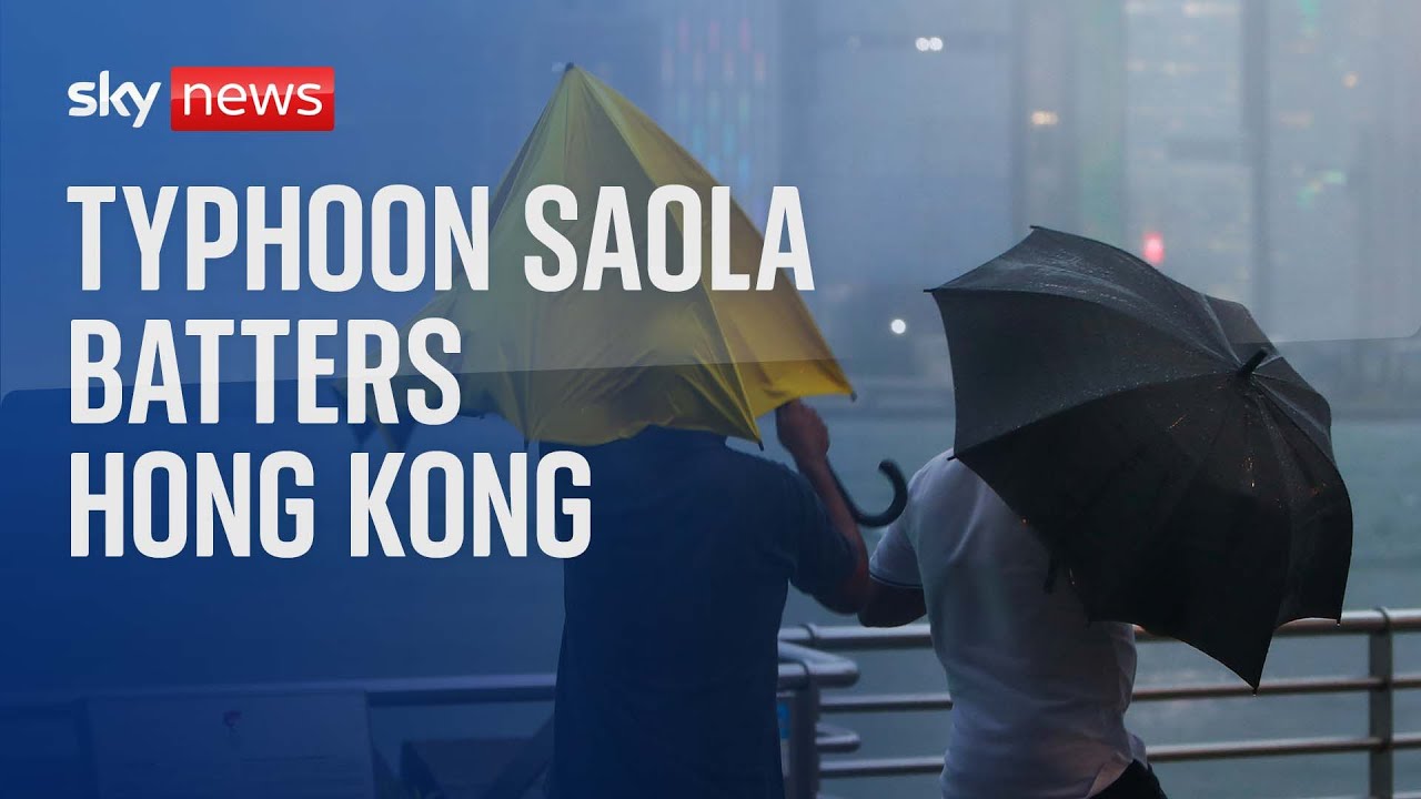 Typhoon Saola Hits Hong Kong - YouTube