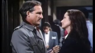 Hill Street Blues S07E11 She's So Fein