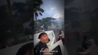 NGERI, AKANG MV KETEMU ORANG T4WUR4N DI JALAN‼️ Akang MV ikut mendukung😂 #viral