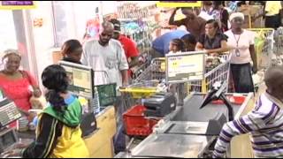 Raw: Jamaica Preps for Tropical Storm Sandy