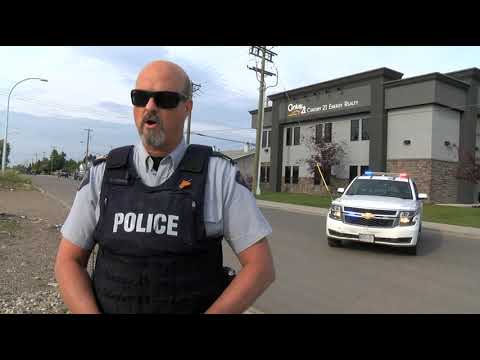 Fort St. John RCMP Close Down Street Due To An Incident - YouTube